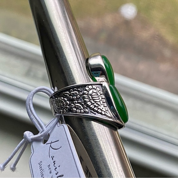 Jade sterling ring - Picture 4 of 13